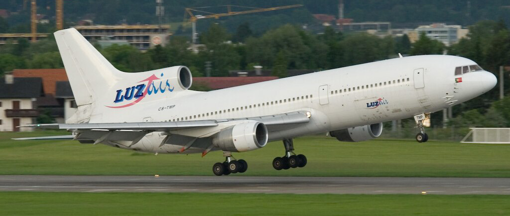 Lockheed L-1011 of LuzAir