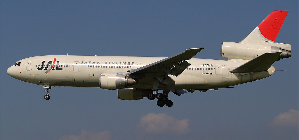 DC-10 JA8542 of Japan Airlines